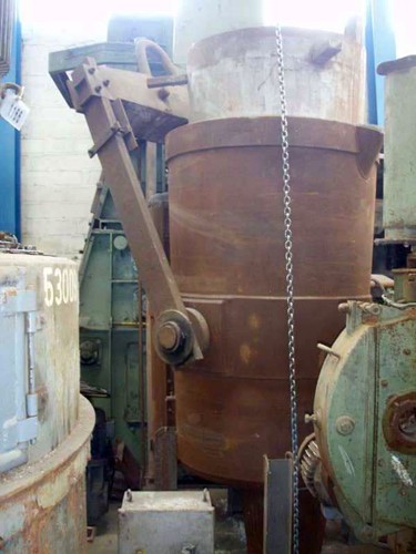 Treatment ladle ± 5 t, with planet gearbox, motorized